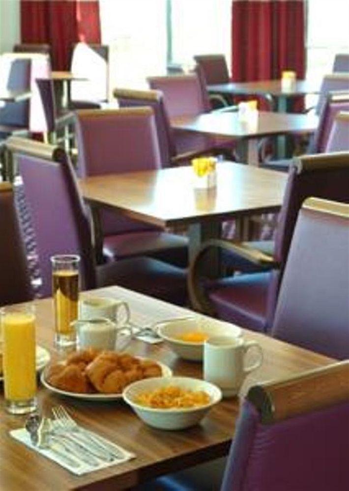 Holiday Inn Express Doncaster By Ihg Екстер'єр фото