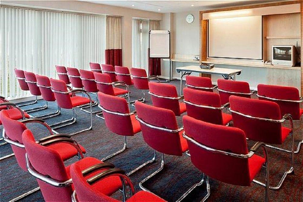 Holiday Inn Express Doncaster By Ihg Екстер'єр фото